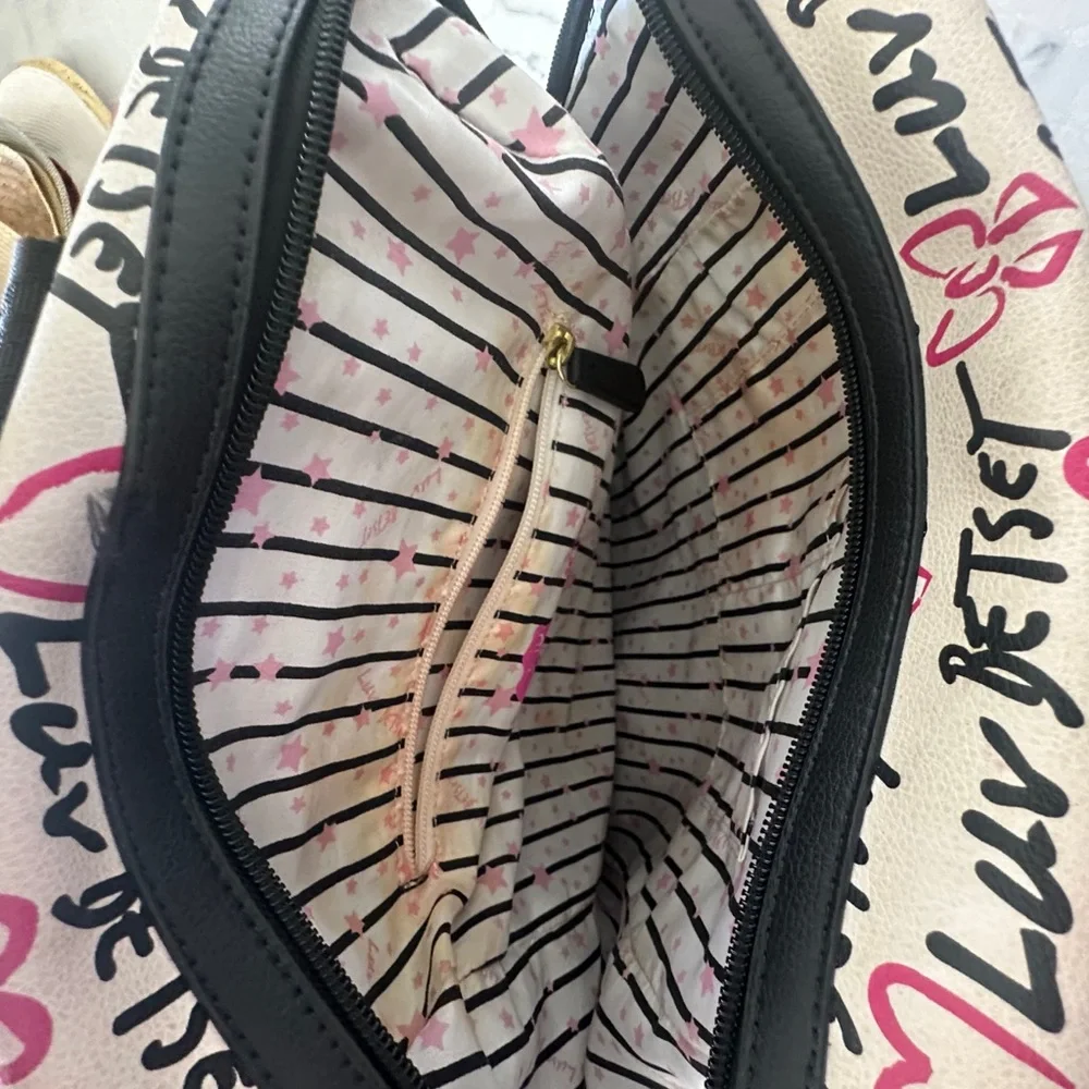 BETSEY JOHNSON bow 🎀logo BackPACK
